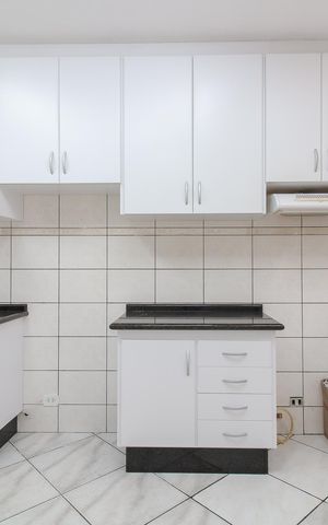 Casa para alugar com 440m², 7 quartos e 4 vagas Casa para alugar com 440m², 7 quartos e 4 vagasCozinha