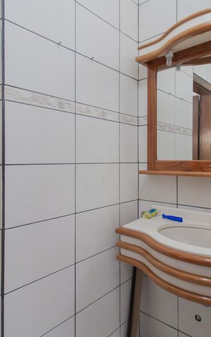 Casa para alugar com 440m², 7 quartos e 4 vagas Casa para alugar com 440m², 7 quartos e 4 vagasBanheiro Social 1