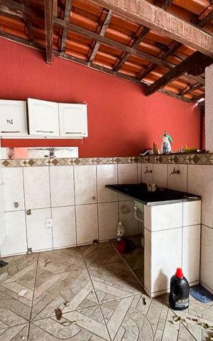Casa à venda com 200m², 4 quartos e 4 vagasÁrea de Serviço