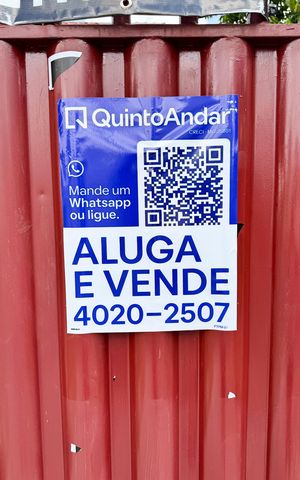 Casa à venda com 200m², 4 quartos e 4 vagasPlaca