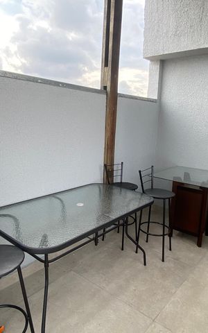Apartamento à venda com 102m², 2 quartos e 1 vaga Apartamento à venda com 102m², 2 quartos e 1 vagaCobertura
