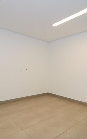 Casa de condomínio à venda com 548m², 4 quartos e 4 vagasCozinha