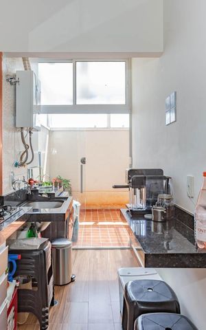 Apartamento à venda com 67m², 2 quartos e 1 vagaCozinha e Área de Serviço