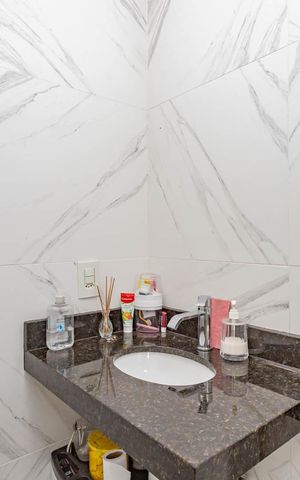 Apartamento à venda com 67m², 2 quartos e 1 vagaBanheiro