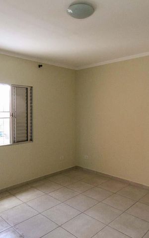 Casa para alugar com 65m², 2 quartos e 1 vaga Casa para alugar com 65m², 2 quartos e 1 vagaQuarto