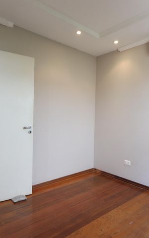 Casa à venda com 200m², 3 quartos e 3 vagasSuíte 3