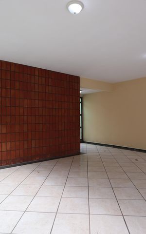 Casa à venda com 200m², 3 quartos e 3 vagasGaragem