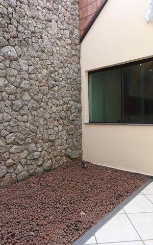 Casa à venda com 200m², 3 quartos e 3 vagasJardim