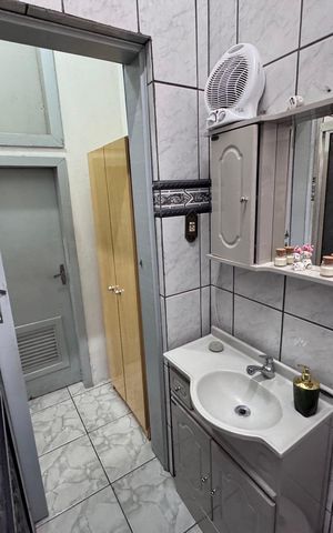 Casa à venda com 158m², 3 quartos e 1 vaga Casa à venda com 158m², 3 quartos e 1 vagaBanheiro Social