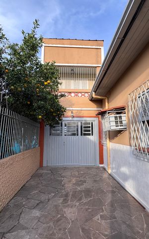 Casa à venda com 158m², 3 quartos e 1 vaga Casa à venda com 158m², 3 quartos e 1 vagaÁrea comum
