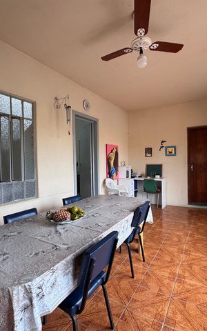 Casa à venda com 158m², 3 quartos e 1 vaga Casa à venda com 158m², 3 quartos e 1 vagaÁrea de Serviço