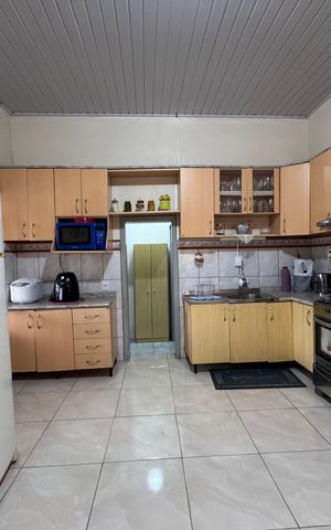 Casa à venda com 158m², 3 quartos e 1 vaga Casa à venda com 158m², 3 quartos e 1 vagaCozinha