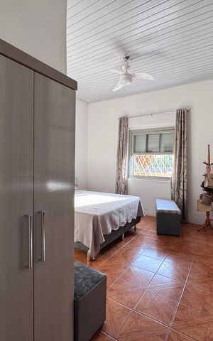 Casa à venda com 158m², 3 quartos e 1 vaga Casa à venda com 158m², 3 quartos e 1 vagaSuíte