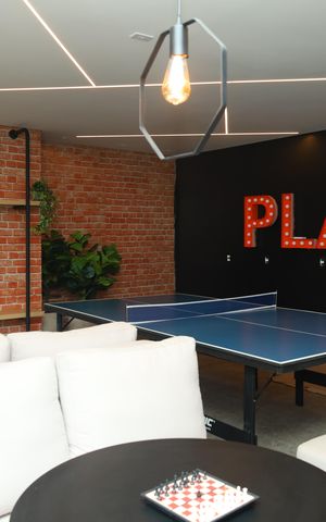 Apartamento à venda com 46m², 2 quartos e 1 vagaÁrea comum - Sala de jogos