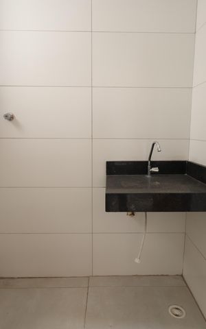Apartamento para alugar com 45m², 2 quartos e sem vagaBanheiro