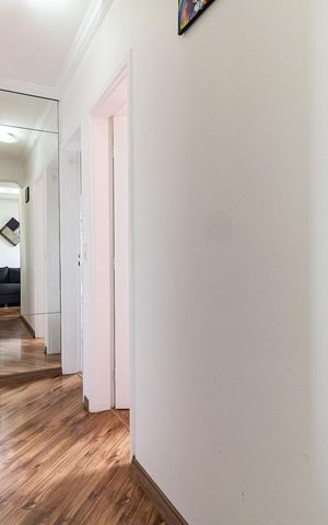 Apartamento à venda com 61m², 3 quartos e 2 vagas Apartamento à venda com 61m², 3 quartos e 2 vagasCorredor