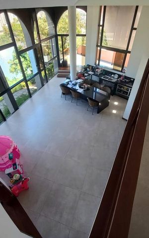 Casa à venda com 540m², 4 quartos e 4 vagas