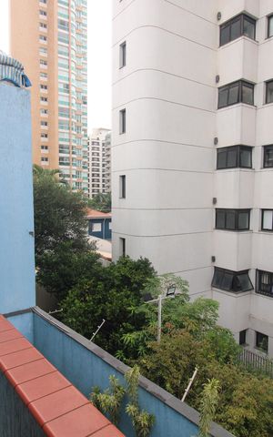 Casa para alugar com 315m², 3 quartos e 5 vagasQuarto 2 - Varanda