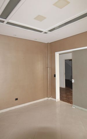 Casa para alugar com 315m², 3 quartos e 5 vagasQuarto 7