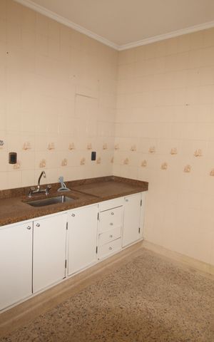 Casa para alugar com 315m², 3 quartos e 5 vagasCozinha