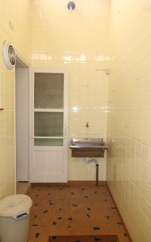 Casa para alugar com 315m², 3 quartos e 5 vagasÁrea de Serviço