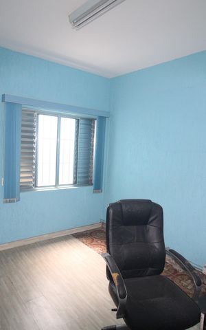 Casa para alugar com 315m², 3 quartos e 5 vagasQuarto 5