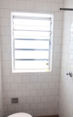 Casa para alugar com 315m², 3 quartos e 5 vagasBanheiro 2