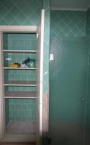 Casa para alugar com 315m², 3 quartos e 5 vagasBanheiro 1