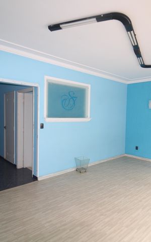 Casa para alugar com 315m², 3 quartos e 5 vagasSala