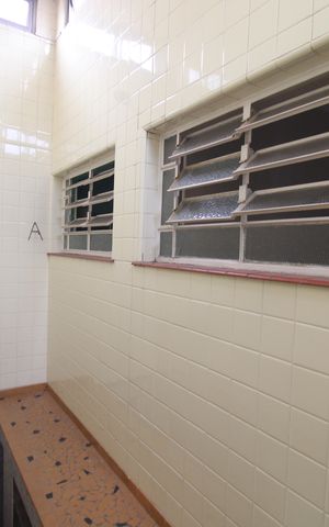 Casa para alugar com 315m², 3 quartos e 5 vagasÁrea de Serviço