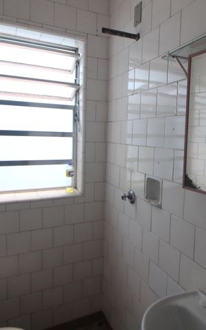 Casa para alugar com 315m², 3 quartos e 5 vagasBanheiro 2