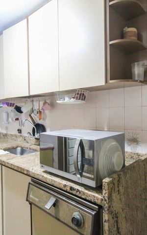Casa à venda com 912m², 4 quartos e 10 vagas Casa à venda com 912m², 4 quartos e 10 vagasCozinha