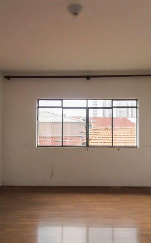 Casa para alugar com 262m², 3 quartos e sem vaga Casa para alugar com 262m², 3 quartos e sem vagaSala
