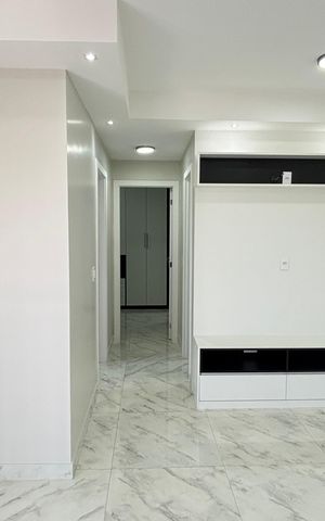 Apartamento à venda com 55m², 2 quartos e 1 vaga Apartamento à venda com 55m², 2 quartos e 1 vagaSala