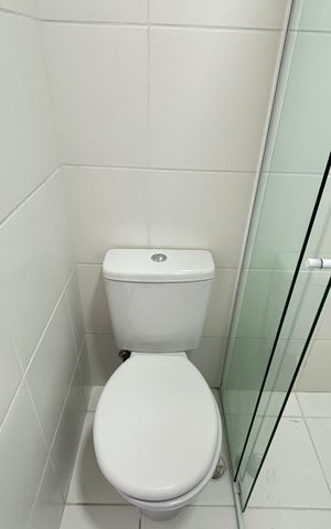 Apartamento à venda com 55m², 2 quartos e 1 vaga Apartamento à venda com 55m², 2 quartos e 1 vagaBanheiro da Suíte