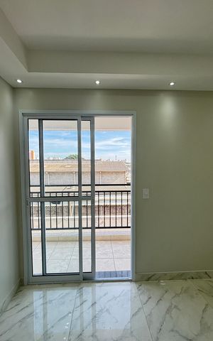 Apartamento à venda com 55m², 2 quartos e 1 vaga Apartamento à venda com 55m², 2 quartos e 1 vagaSala