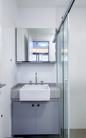 Studio à venda com 25m², 1 quarto e sem vaga Studio à venda com 25m², 1 quarto e sem vagaBanheiro