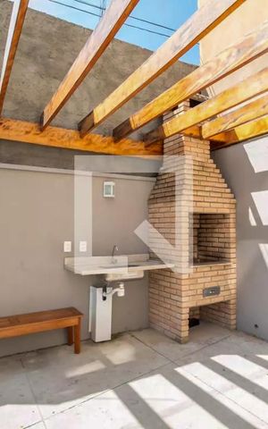 Apartamento para alugar com 50m², 2 quartos e 1 vaga Apartamento para alugar com 50m², 2 quartos e 1 vagaÁrea comum - Churrasqueira