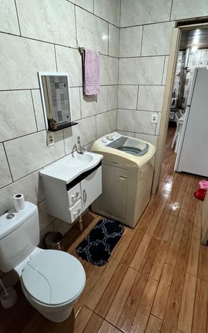 Casa para alugar com 49m², 1 quarto e sem vaga Casa para alugar com 49m², 1 quarto e sem vagaBanheiro