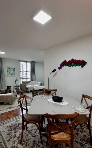 Apartamento à venda com 128m², 3 quartos e 1 vaga Apartamento à venda com 128m², 3 quartos e 1 vagaSala