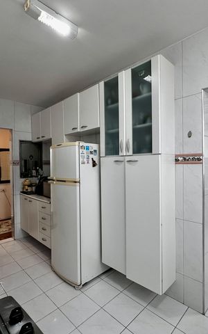 Apartamento à venda com 128m², 3 quartos e 1 vaga Apartamento à venda com 128m², 3 quartos e 1 vagaCozinha