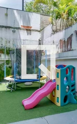 Apartamento à venda com 128m², 3 quartos e 1 vaga Apartamento à venda com 128m², 3 quartos e 1 vagaÁrea comum - Playground