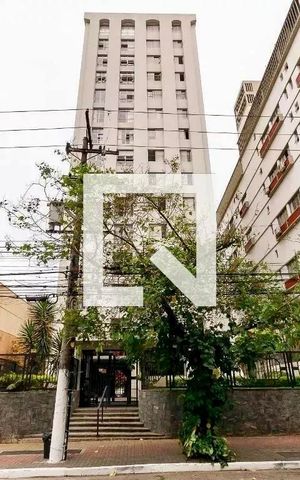 Apartamento à venda com 128m², 3 quartos e 1 vaga Apartamento à venda com 128m², 3 quartos e 1 vagaFachada