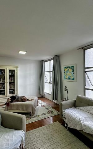 Apartamento à venda com 128m², 3 quartos e 1 vaga Apartamento à venda com 128m², 3 quartos e 1 vagaSala