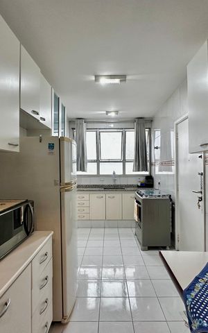 Apartamento à venda com 128m², 3 quartos e 1 vaga Apartamento à venda com 128m², 3 quartos e 1 vagaCozinha