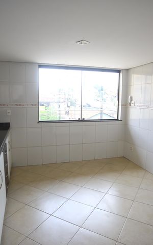 Casa para alugar com 384m², 5 quartos e 5 vagasCozinha