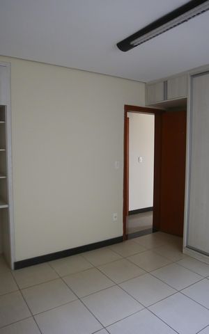 Casa para alugar com 384m², 5 quartos e 5 vagasQuarto 1