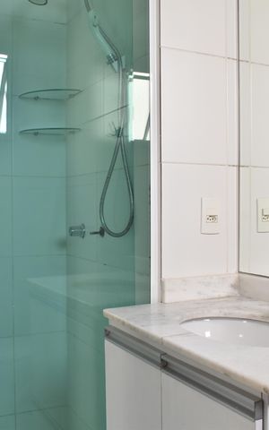 Apartamento para alugar com 54m², 2 quartos e 1 vagaBanheiro 2