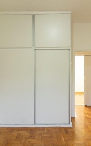 Apartamento para alugar com 85m², 3 quartos e sem vaga Apartamento para alugar com 85m², 3 quartos e sem vagaDetalhe do quarto 1