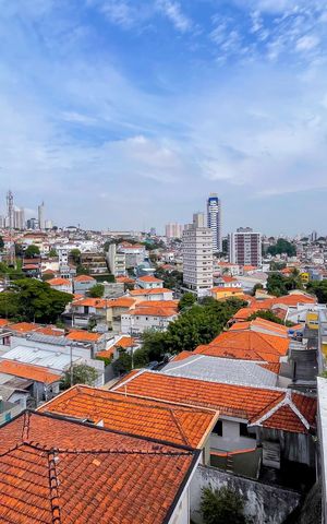 Casa à venda com 182m², 5 quartos e 4 vagas Casa à venda com 182m², 5 quartos e 4 vagasVista Varanda